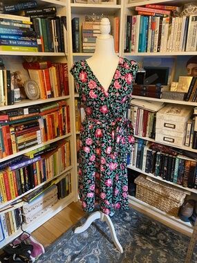 Jones New York Black and Pink Floral Faux Wrap Dress - Size XL